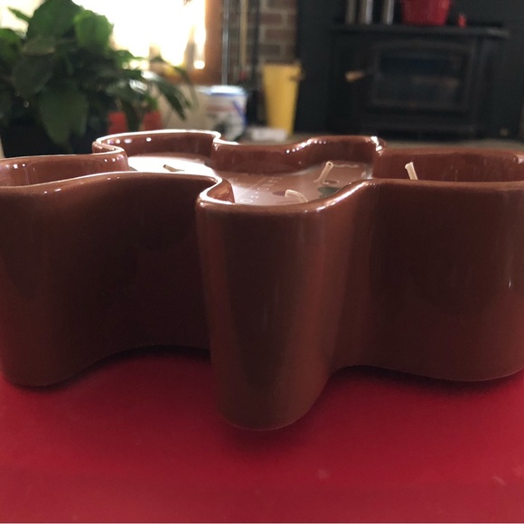 15oz Sand & Fog candle - Picture 2 of 4